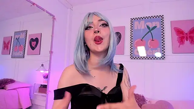 Zoe Lynch  online show from 11-28-25, 11:57