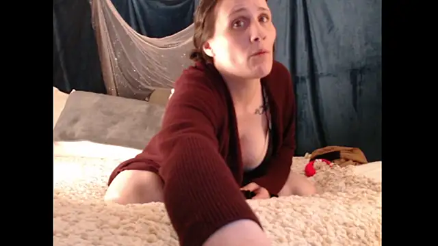 GabbyTate online show from 10-04-25, 02:09