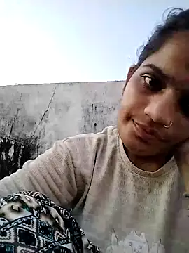 Snapshot of Sofia_kuuu chatting on 09-14-25, 12:15 Sofia kuuu online show from 09-14-25, 12:15