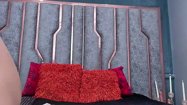 SienaFacchini online show from 12-14-25, 06:56