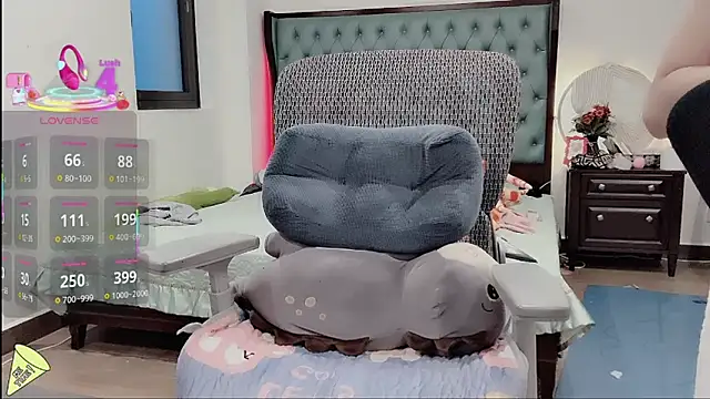 lulu404 online show from 12-13-25, 11:21