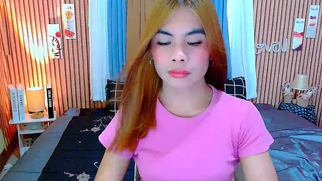 mikhaylahanderson online show from 11-14-25, 07:40