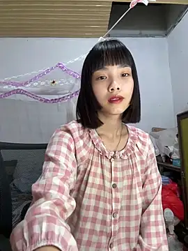 Snapshot of andymi1 chatting on 05-30-26, 08:44 andymi1 online show from 05-30-26, 08:44