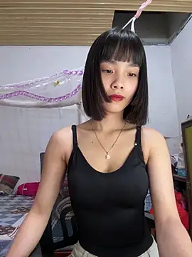 Snapshot of andymi1 chatting on 06-04-26, 02:17 andymi1 online show from 06-04-26, 02:17