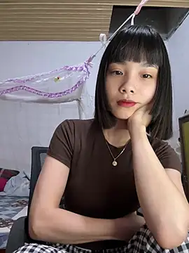 Snapshot of andymi1 chatting on 06-05-26, 07:36 andymi1 online show from 06-05-26, 07:36