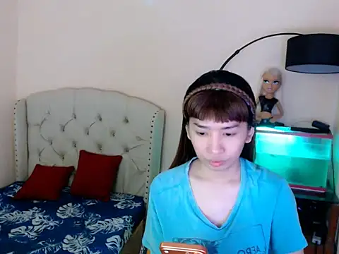 ShantalFoxxy  online show from 03-15-26, 12:05