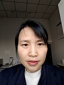 Snapshot of Haili-1 chatting on 01-12-26, 07:35 Haili-1 online show from 01-12-26, 07:35