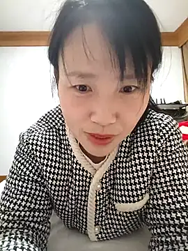 Snapshot of Haili-1 chatting on 02-16-26, 01:40 Haili-1 online show from 02-16-26, 01:40