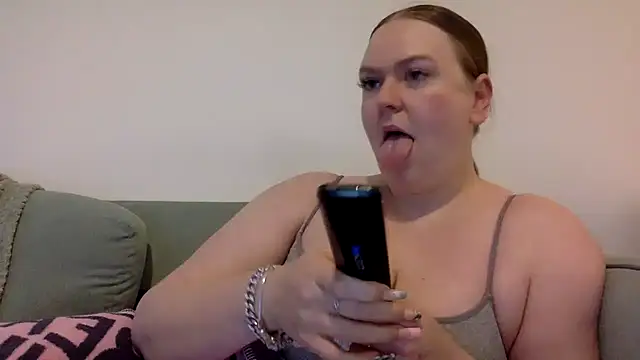 gracelovesxx online show from 04-05-26, 10:12