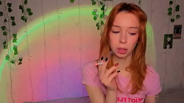 Lori Williams online show from 04-22-26, 03:42