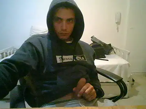Snapshot of Julian2236 chatting on 07-03-26, 05:03 Julian2236 online show from 07-03-26, 05:03