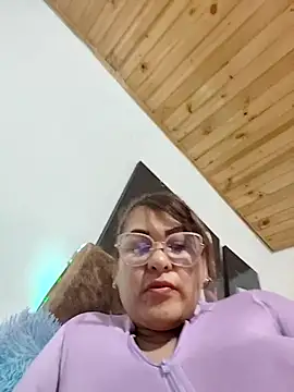 AlexxiaaMat online show from 04-26-26, 09:18