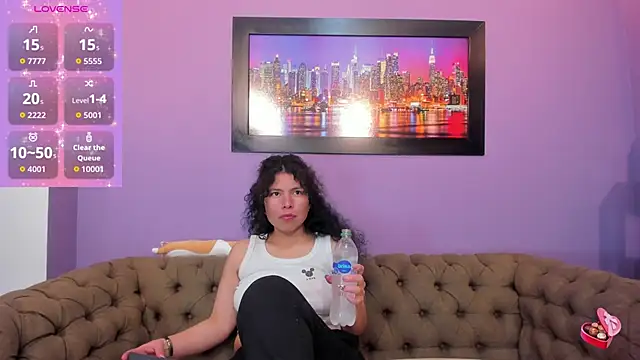 Snapshot of angelita_martins chatting on 11-13-25, 02:43 angelita martins online show from 11-13-25, 02:43