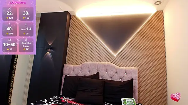 Snapshot of angelita_martins chatting on 11-22-25, 08:41 angelita martins online show from 11-22-25, 08:41