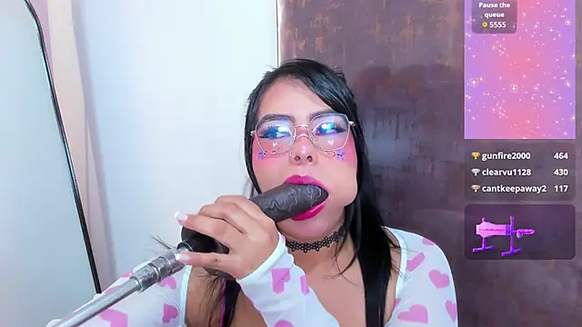 pocahontas lantina online show from 04-26-26, 03:48