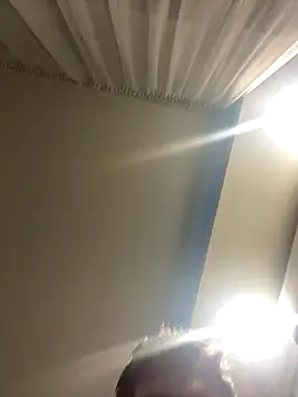 Snapshot of Sexaddict05 chatting on 11-30-25, 06:28 Sexaddict05 online show from 11-30-25, 06:28