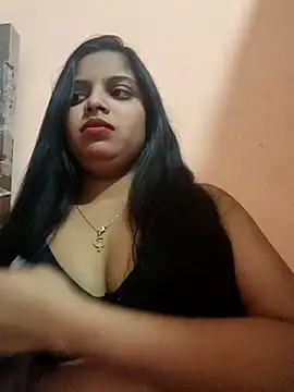 Snapshot of Maahhii_2 chatting on 01-16-26, 07:29 Maahhii 2 online show from 01-16-26, 07:29