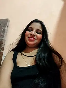 Snapshot of Maahhii_2 chatting on 02-22-26, 06:50 Maahhii 2 online show from 02-22-26, 06:50