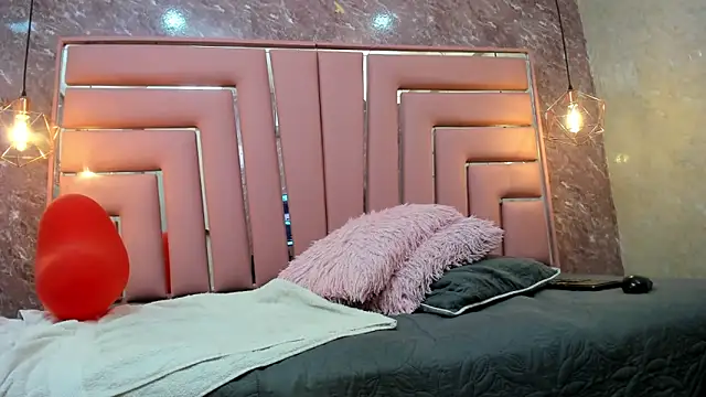 ALYANNA HOT  online show from 02-15-26, 11:41