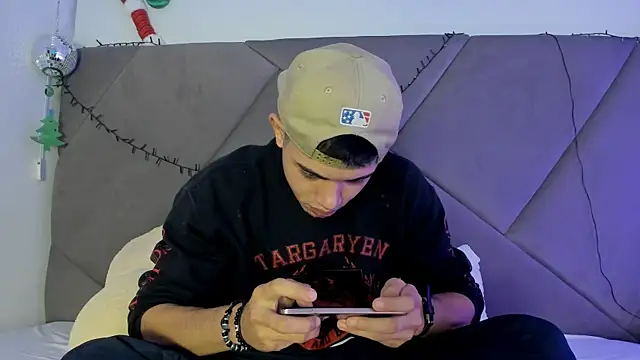 andrew colleman online show from 11-20-25, 05:18