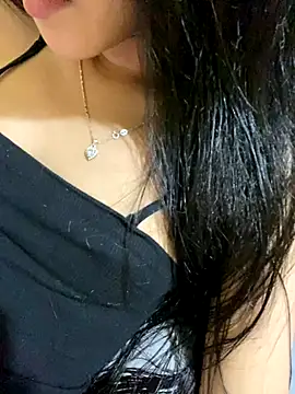 Snapshot of Sayhi_xo chatting on 11-01-25, 11:23 Sayhi xo online show from 11-01-25, 11:23