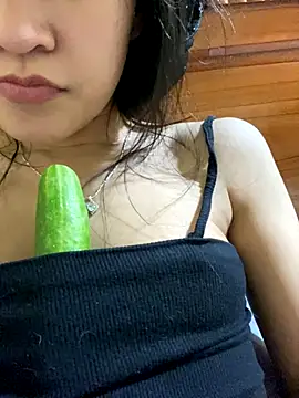 Snapshot of Sayhi_xo chatting on 11-29-25, 09:56 Sayhi xo online show from 11-29-25, 09:56