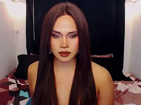 YllanaAltheaXxX online show from 01-13-26, 05:57