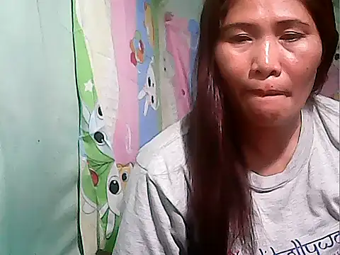 Juicy 69xx online show from 10-31-25, 11:28