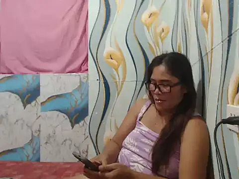 Juicy 69xx online show from 07-24-26, 11:30
