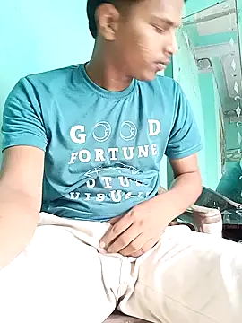 Snapshot of Asish_007 chatting on 09-20-25, 02:23 Asish 007 online show from 09-20-25, 02:23