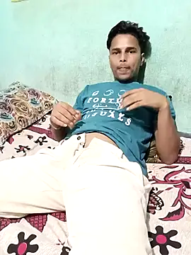 Snapshot of Asish_007 chatting on 09-20-25, 04:19 Asish 007 online show from 09-20-25, 04:19