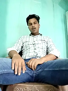 Snapshot of Asish_007 chatting on 10-05-25, 09:51 Asish 007 online show from 10-05-25, 09:51