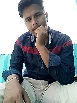 Snapshot of Asish_007 chatting on 11-13-25, 04:22 Asish 007 online show from 11-13-25, 04:22