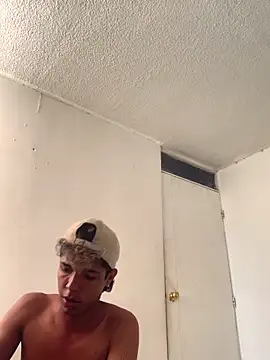 Snapshot of MEMARDA chatting on 03-05-26, 06:37 MEMARDA online show from 03-05-26, 06:37