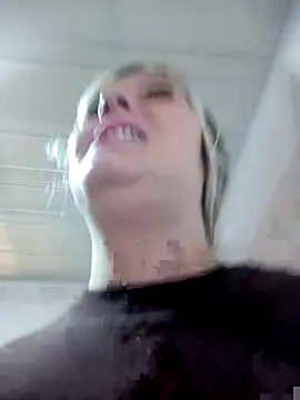 Snapshot of Fernandar2025 chatting on 10-13-25, 04:18 Fernandar2025 online show from 10-13-25, 04:18