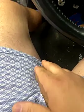 Snapshot of Maetty1986 chatting on 10-15-25, 05:13 Maetty1986 online show from 10-15-25, 05:13