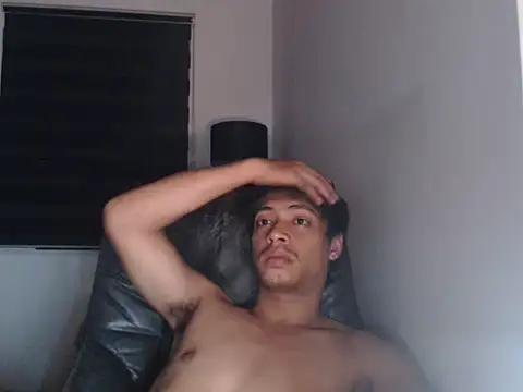 Asian gregor online show from 08-05-26, 03:59