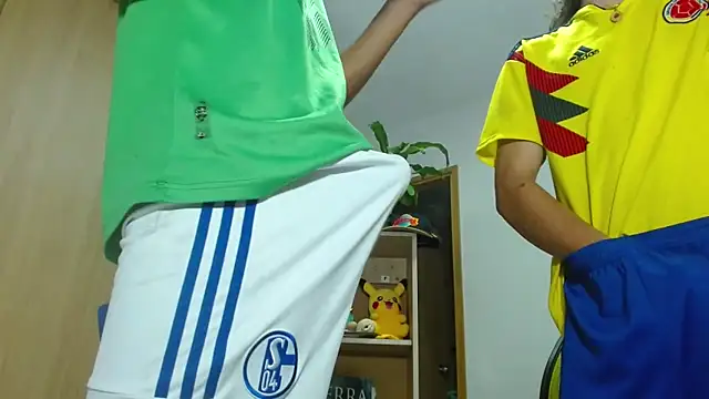 skinny23cm online show from 11-15-25, 09:21