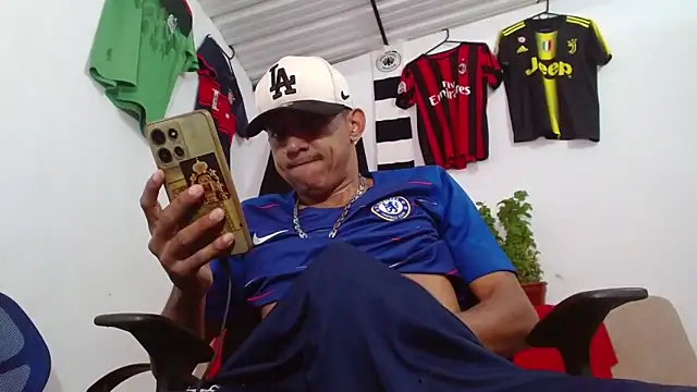 skinny23cm online show from 03-01-26, 02:19