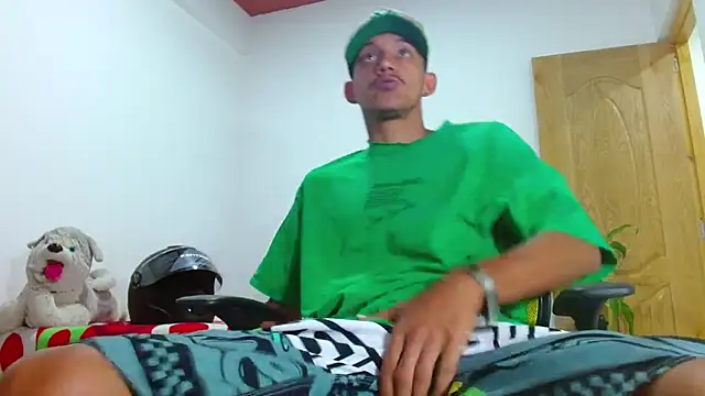 skinny23cm online show from 08-08-26, 11:39