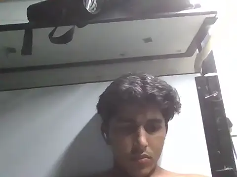 Snapshot of HarryChoudhary21 chatting on 11-30-25, 07:07 HarryChoudhary21 online show from 11-30-25, 07:07