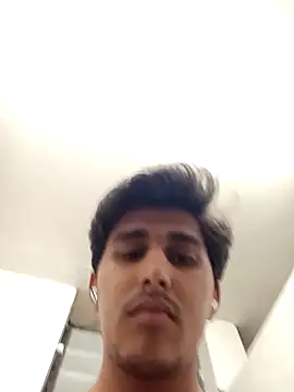 Snapshot of HarryChoudhary21 chatting on 12-18-25, 10:27 HarryChoudhary21 online show from 12-18-25, 10:27