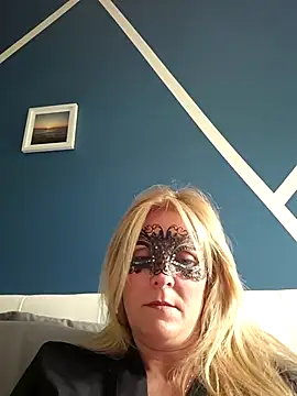 bellemasquer online show from 05-18-26, 12:55