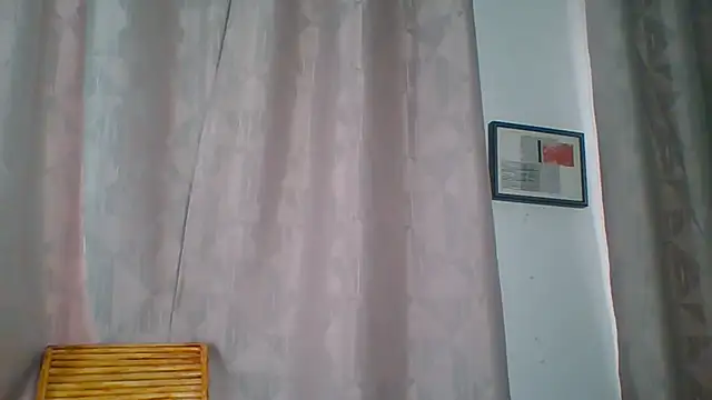 Curvy Scarlet online show from 10-26-25, 01:06