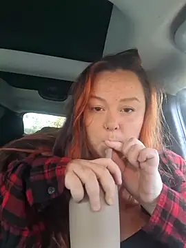 Snapshot of 50-shades-of-JADE chatting on 10-20-25, 12:27 50-shades-of-JADE online show from 10-20-25, 12:27