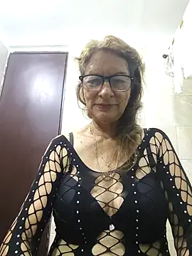 MaryeLunna online show from 01-11-26, 12:48