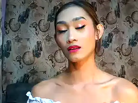 youarea dreamer online show from 12-17-25, 04:57