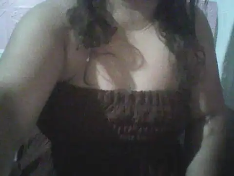 Snapshot of Azrielxx05 chatting on 04-09-26, 03:06 Azrielxx05 online show from 04-09-26, 03:06