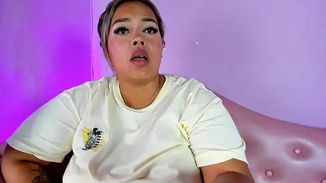 EmilyDuran  online show from 04-26-26, 11:08