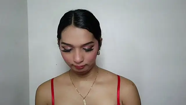 Sophia Trans online show from 05-23-26, 10:03